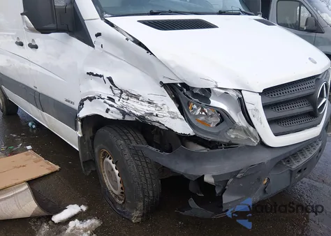 2014 Mercedes-Benz Sprinter 2500 Normal Roof z USA, uszkodzony, nr VIN WD3PE7CC6E5817363